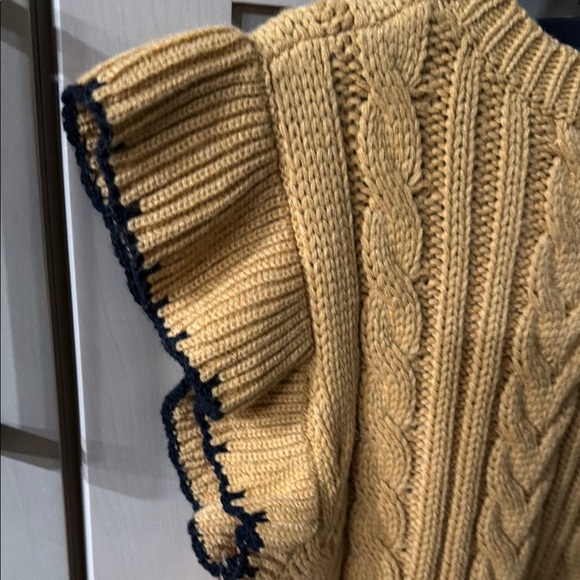 Ces Femme Mustard Cable Knit Sweater - Picture 3 of 4